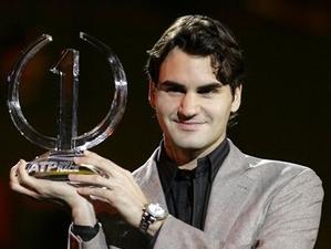 Roger Federer Downs Davydenko, Back To Winning Ways