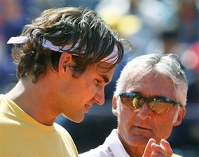 Roger Federer Teams With Jose Higueras